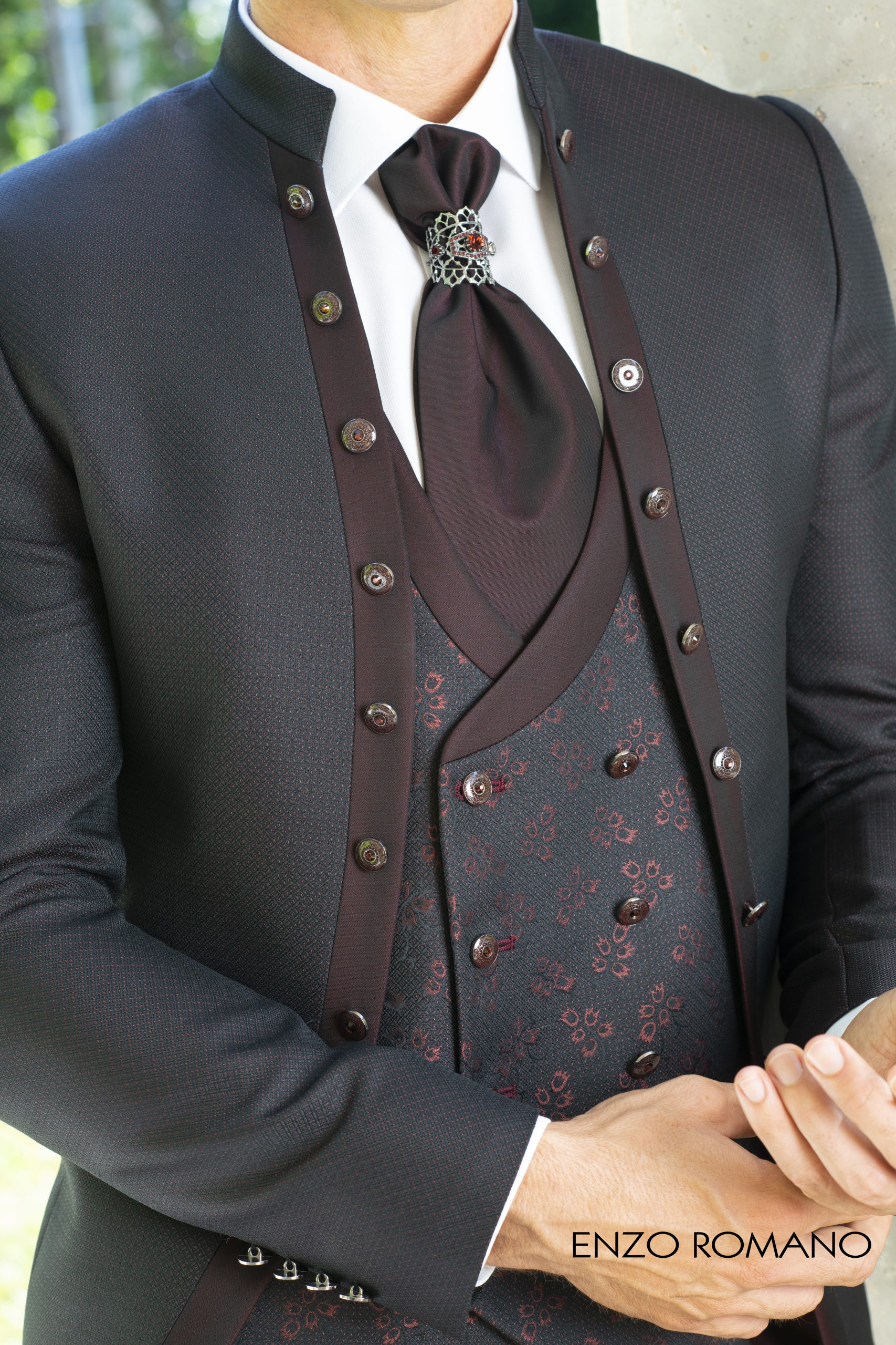 TRAJE NOVIO NAVARRA TAFALLA DIAMANT BODA